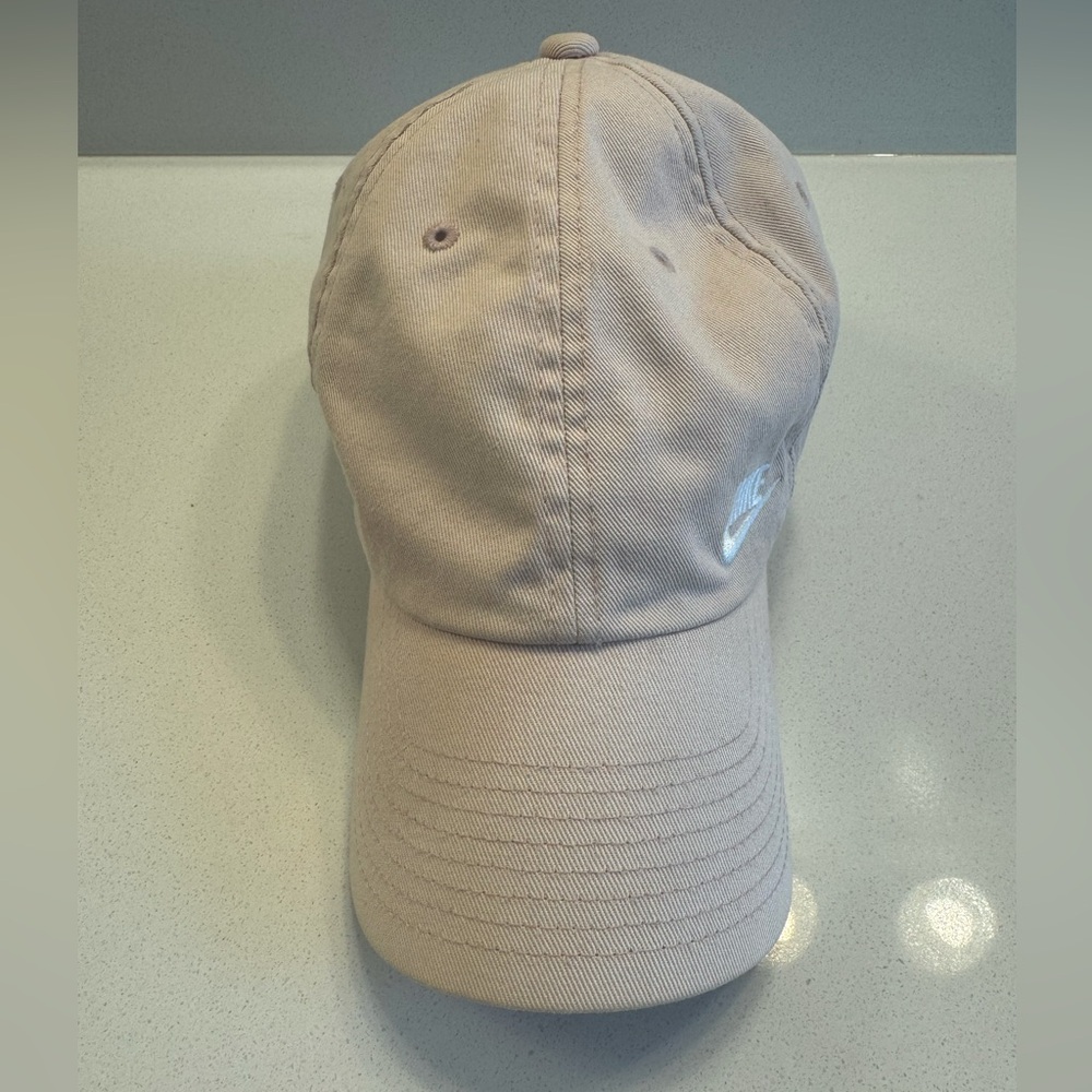 Nike pink cap